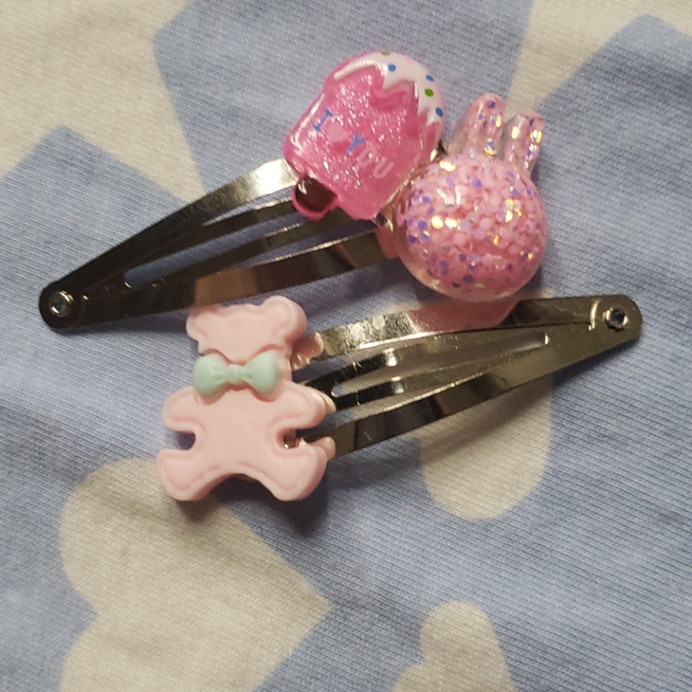 Hairclips